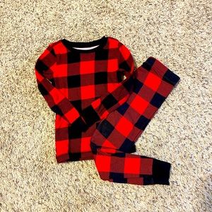 Old Navy Family matching Christmas pajamas